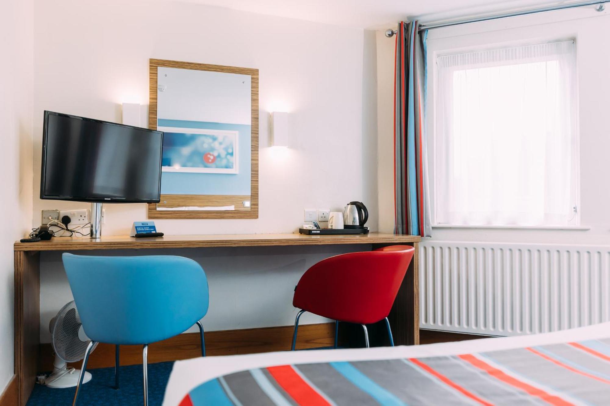 Travelodge Belfast Exterior photo